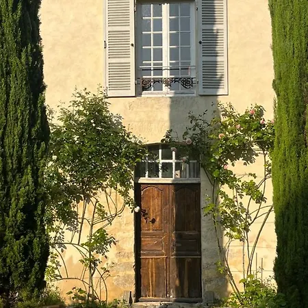 Bed and Breakfast Les Grandes Hayes 3*