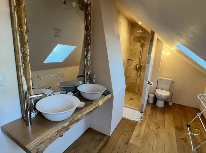 Les Grandes Hayes Bed & Breakfast