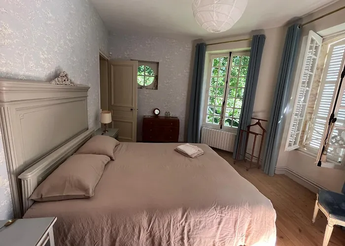 Bed & Breakfast Les Grandes Hayes Coulonges-sur-Sarthe